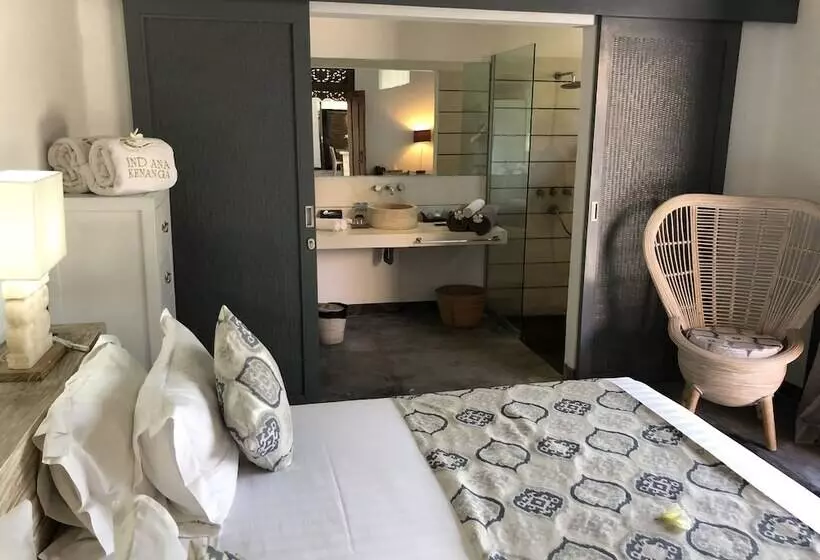 استراحتگاه Indiana Kenanga Boutique Hotel & Spa