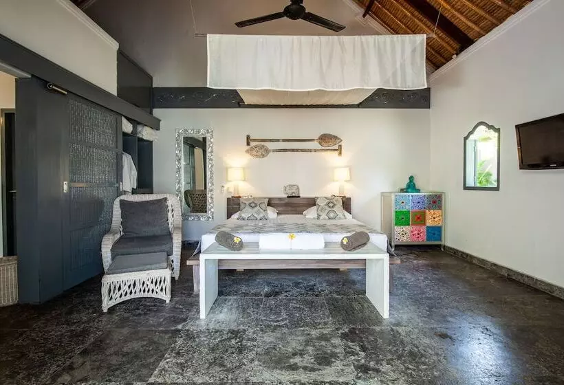 استراحتگاه Indiana Kenanga Boutique Hotel & Spa