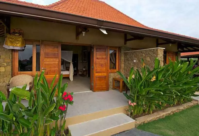 リゾートホテル Three Monkeys Villas