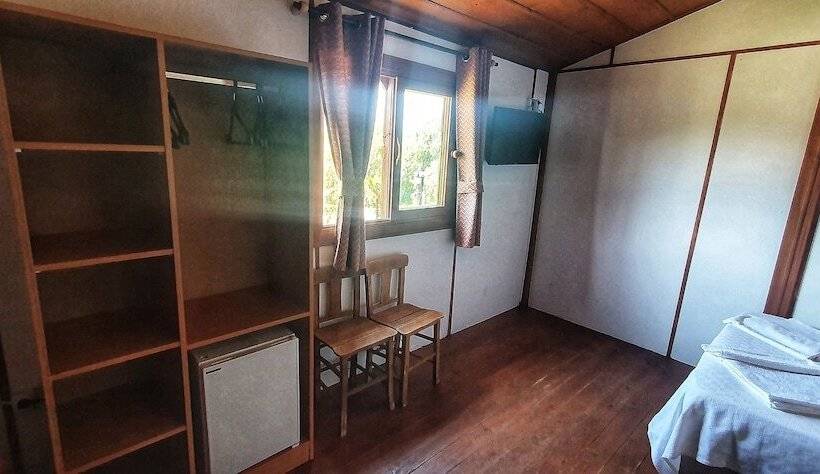 تختخواب و صبحانه Akkum Beach Otel