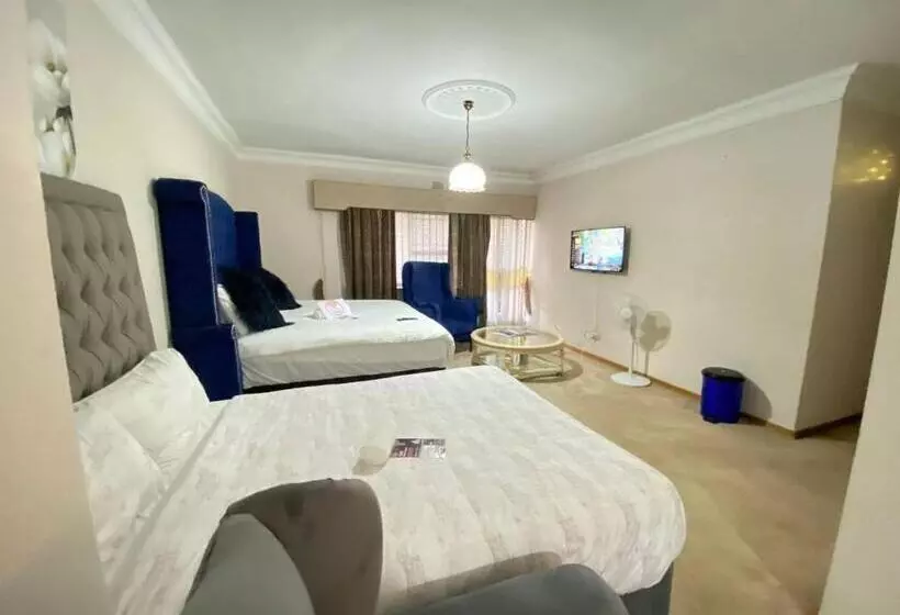 Majatalo Chic Guest House & Solar System Free From Load Shedding