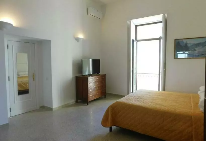 ペンション Plaza Apartment