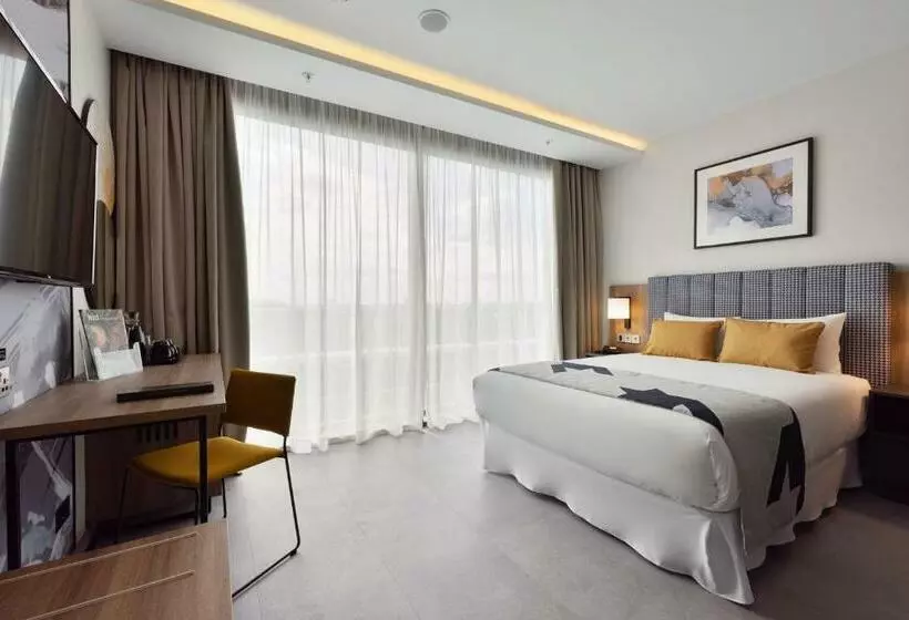 Hotel Riu Plaza London Victoria