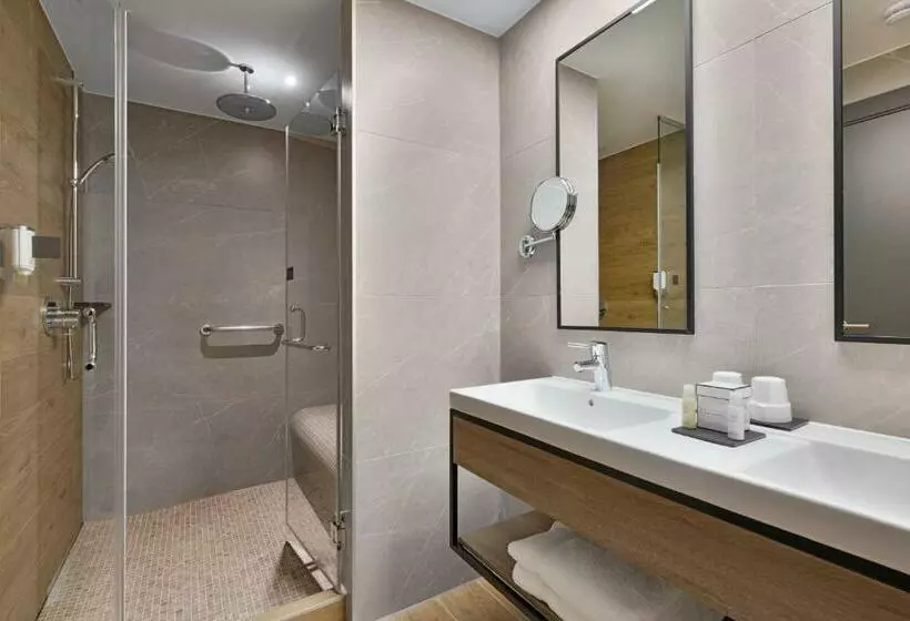 Hotel Riu Plaza London Victoria