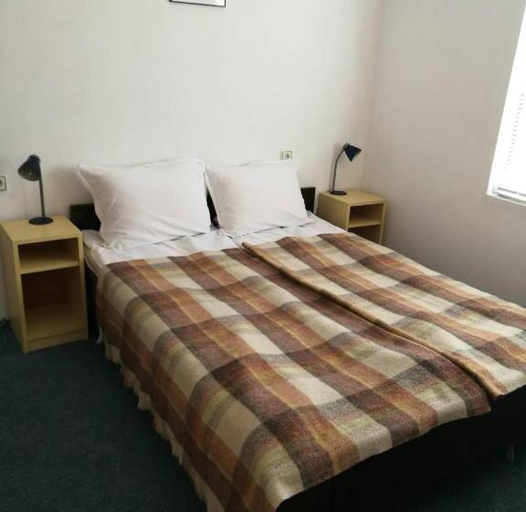 Bed and Breakfast самостоятелни стаи в къща за гости балкан