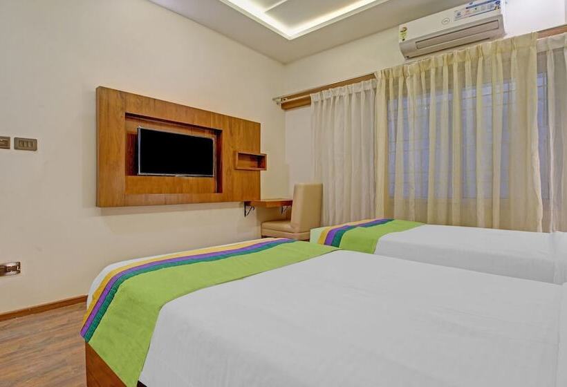 Hotell Treebo White Inn