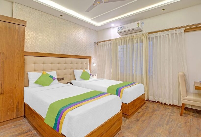 Hotell Treebo White Inn