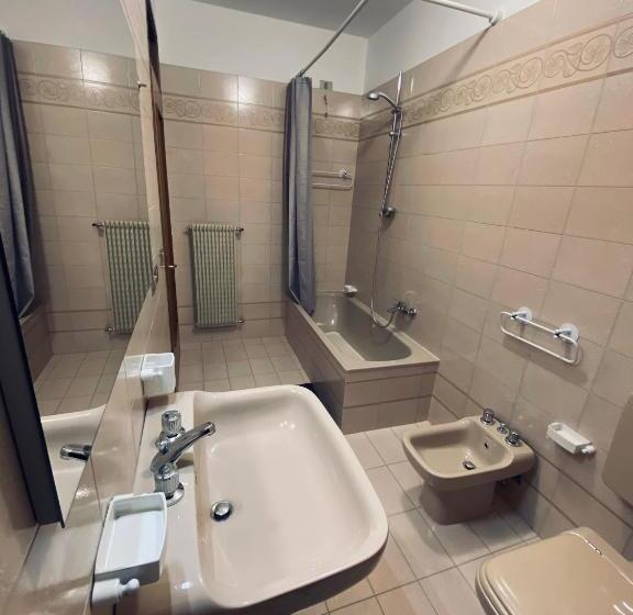 بنسيون Affittacamere Da Zippo