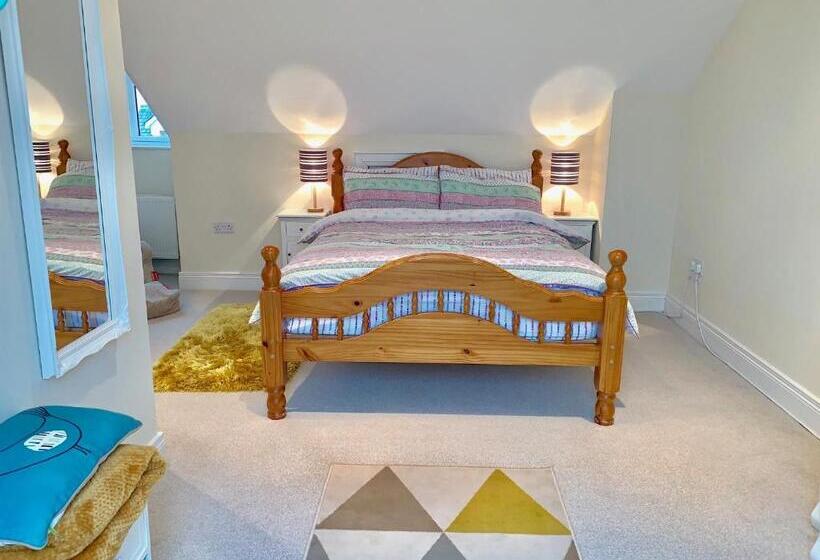 ペンション Loft Room @ Sean And Janes