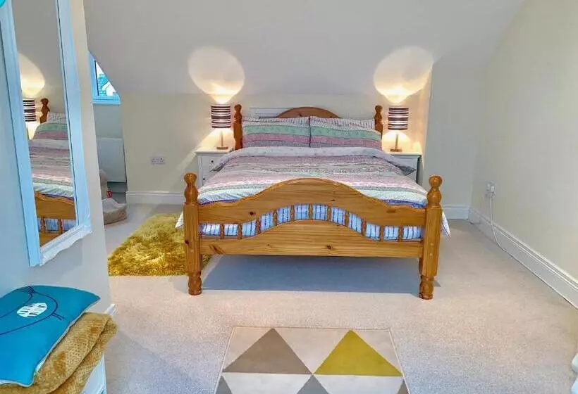 Majatalo Loft Room @ Sean And Janes