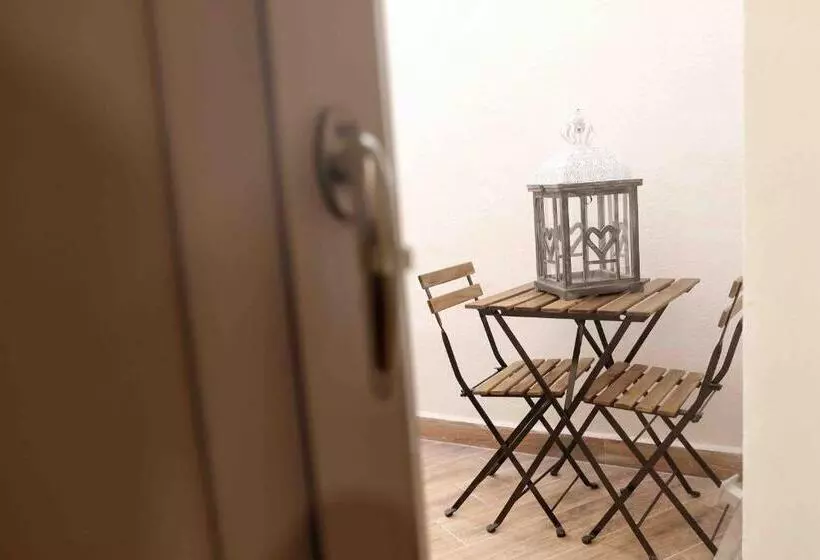 Majatalo Madrice 66 Central Rooms