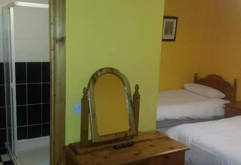 住宿加早餐  Aras Ghleann Cholm Cille