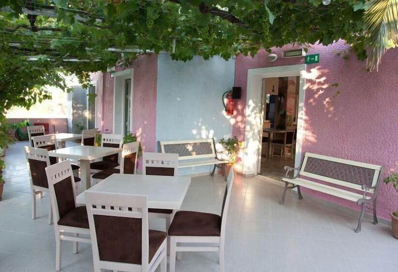 فندق Anatoli Beach