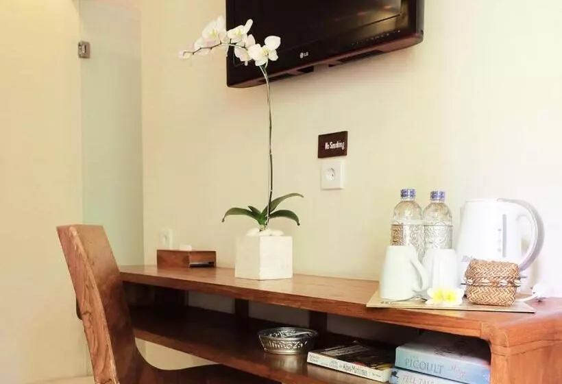 فندق Arana Suite