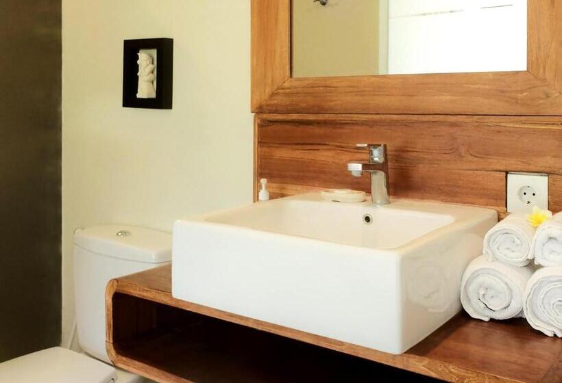 فندق Arana Suite