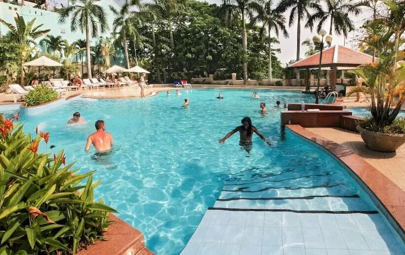 هتل Bach Dang Hoi An