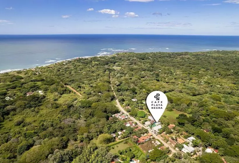 Hotel Cafe Playa Negra