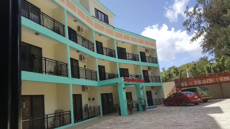 Hotel Chalan Kanoa Beach