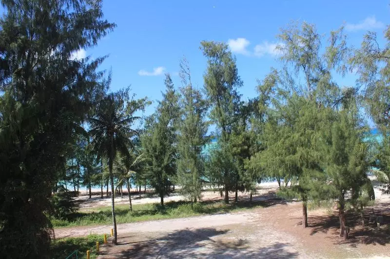 Hotel Chalan Kanoa Beach