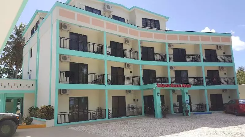 Hotel Chalan Kanoa Beach