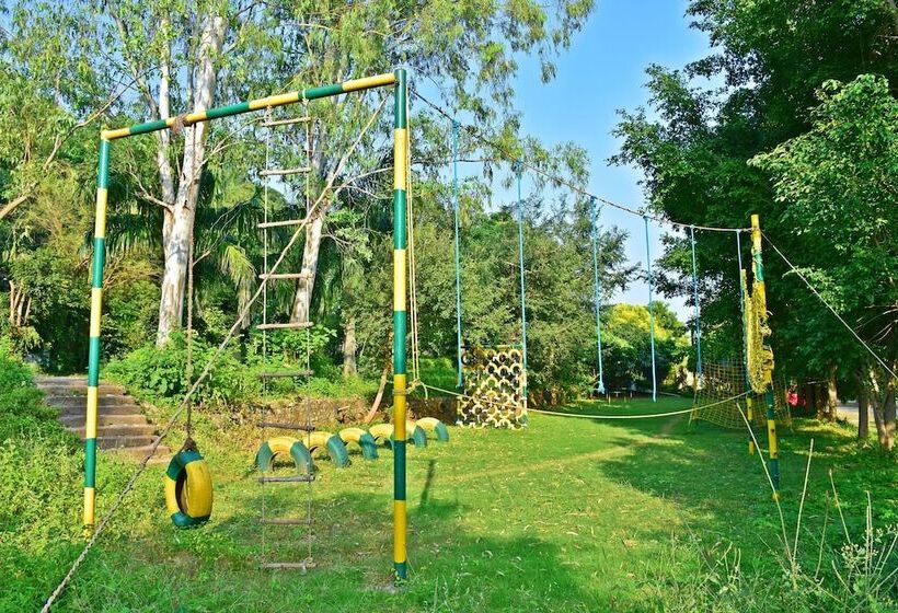 ホテル Click Resort Corbett Tiger Den