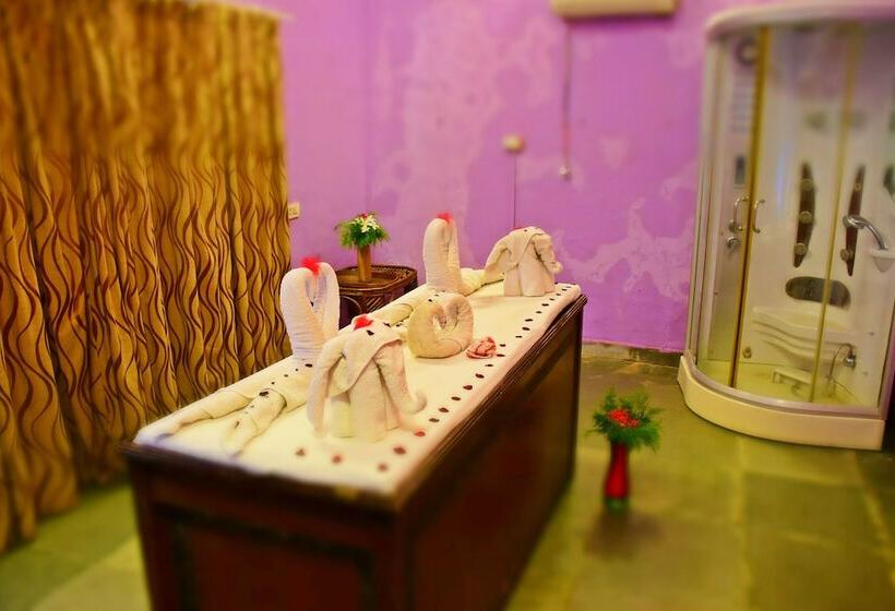 ホテル Click Resort Corbett Tiger Den