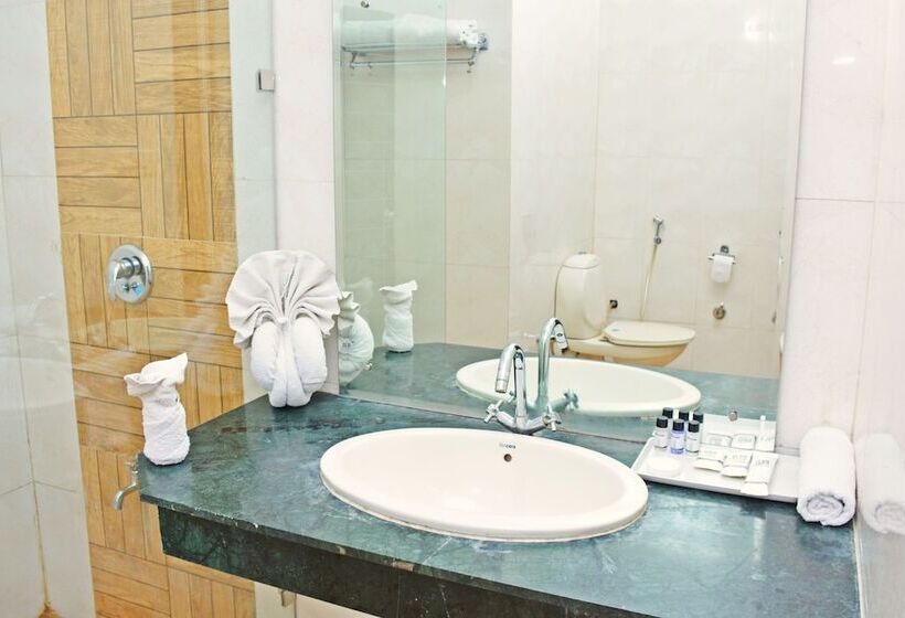 ホテル Click Resort Corbett Tiger Den