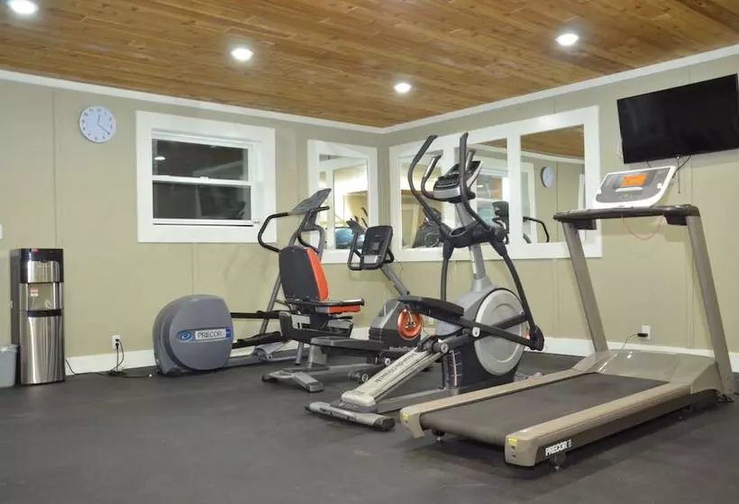 酒店 Days Inn By Wyndham Golden