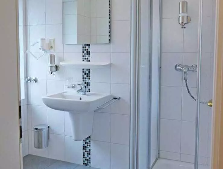 هتل Dingdong Bonn City Apartments