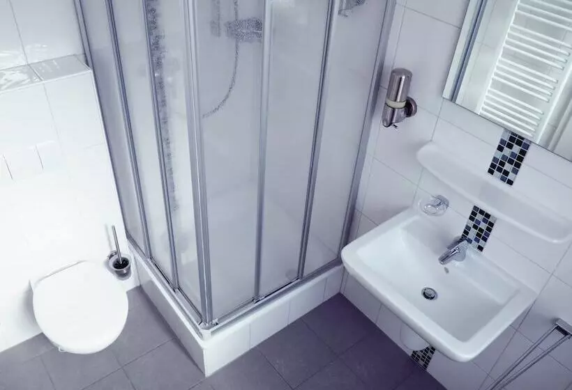 هتل Dingdong Bonn City Apartments