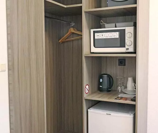 هتل Dingdong Bonn City Apartments