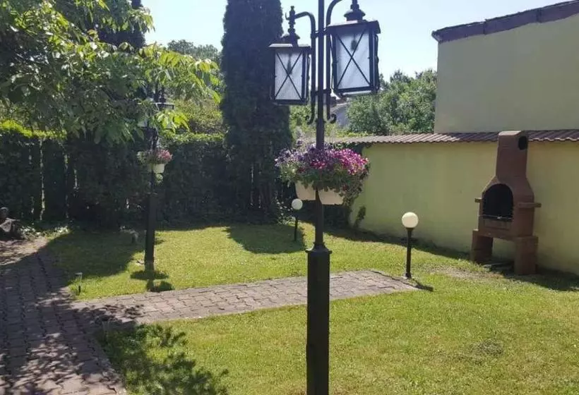 酒店 Pensiunea Doria