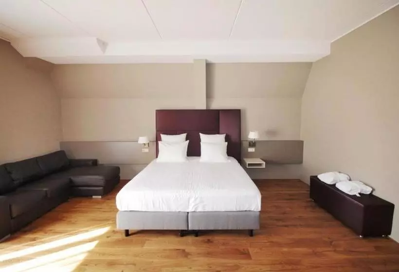ホテル Huis Ten Wolde