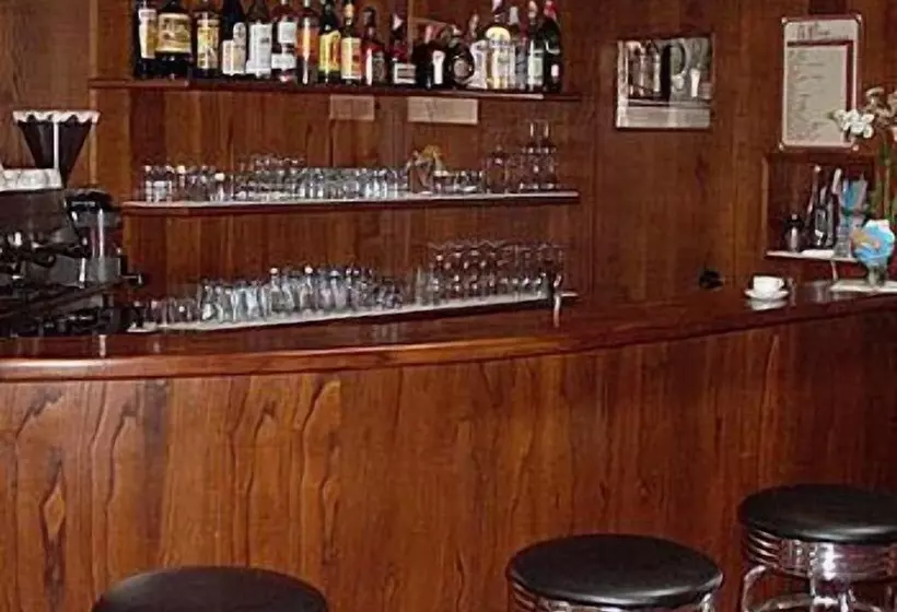 فندق Isola Di Lauria