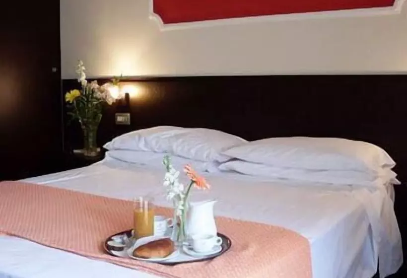 فندق Isola Di Lauria