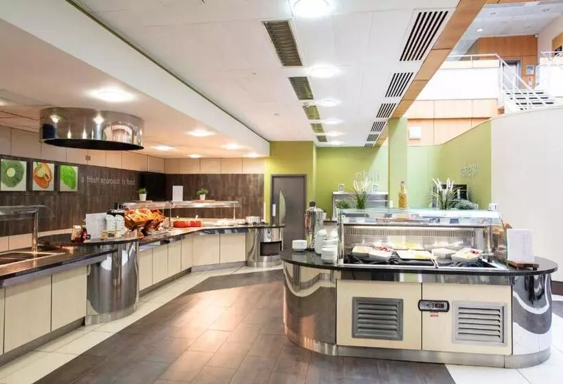 Hotel Kents Hill Park Training & Conference Centre