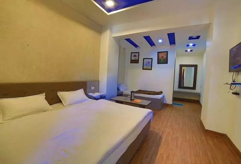 ホテル Mamta Palace