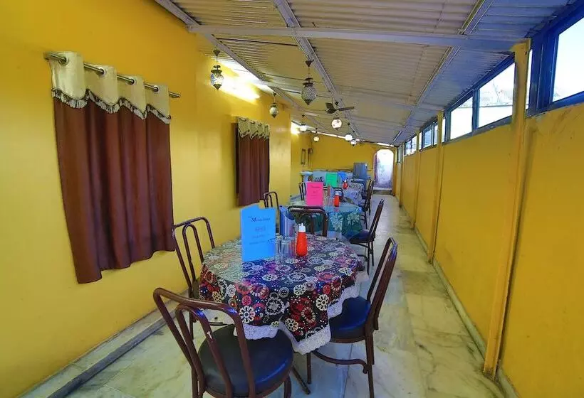 ホテル Mamta Palace