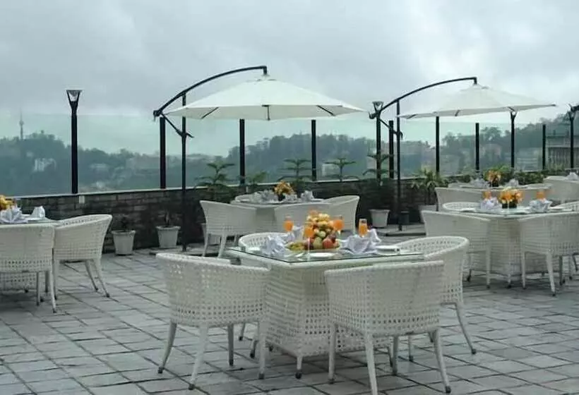 هتل Marina Shimla First Designer Boutique