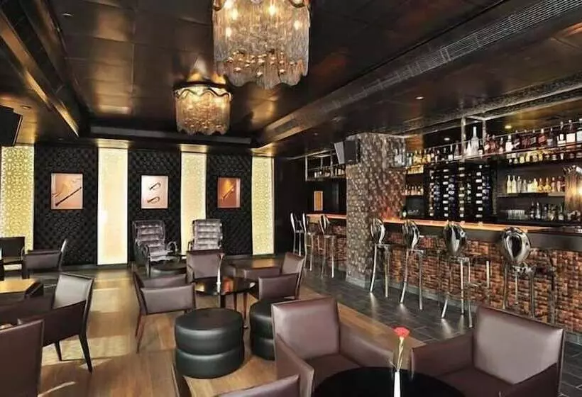 هتل Marina Shimla First Designer Boutique