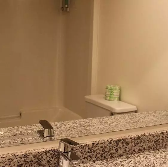 فندق Maverick Motor Inn