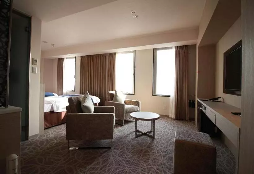 Отель Meitetsu Inn Kariya