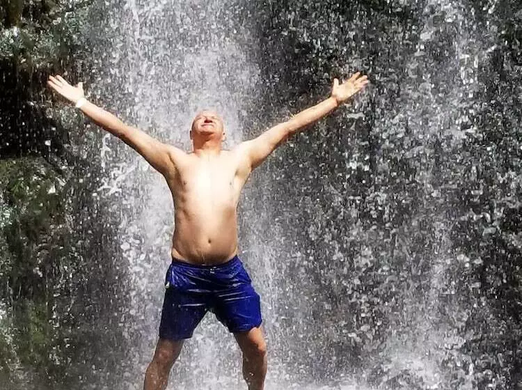 فندق Monte Campana Heredia