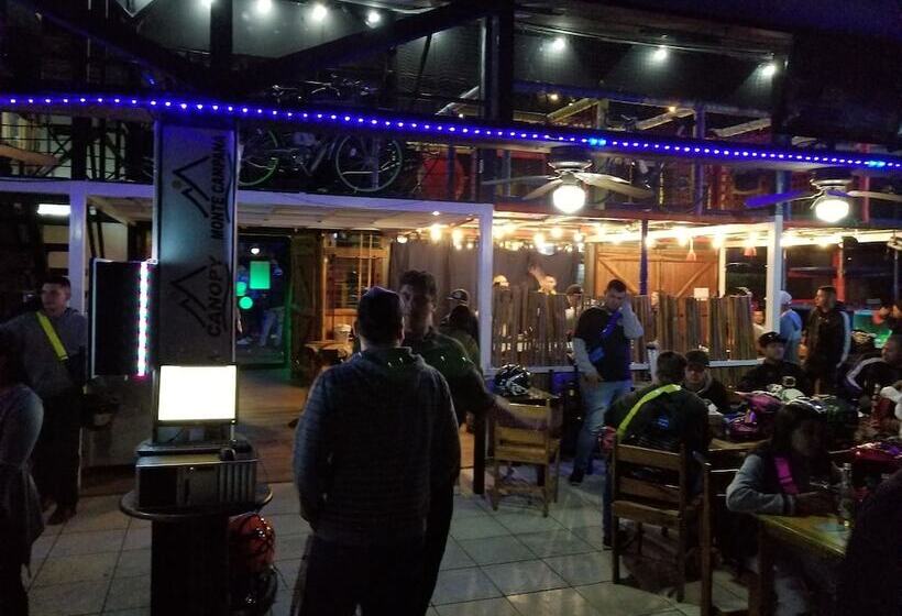 هتل Monte Campana Heredia