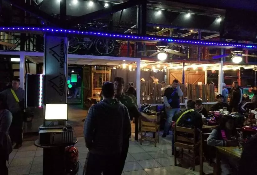 فندق Monte Campana Heredia