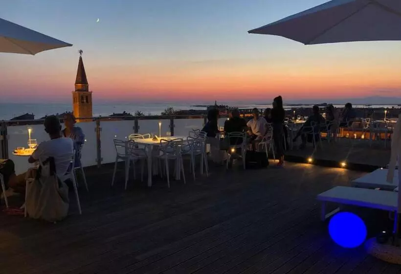 בית מלון כפרי Regina