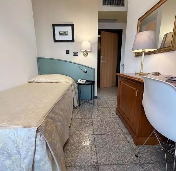 בית מלון כפרי Regina