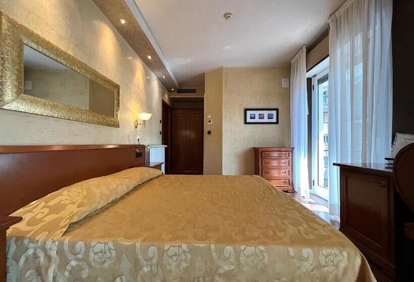 בית מלון כפרי Regina