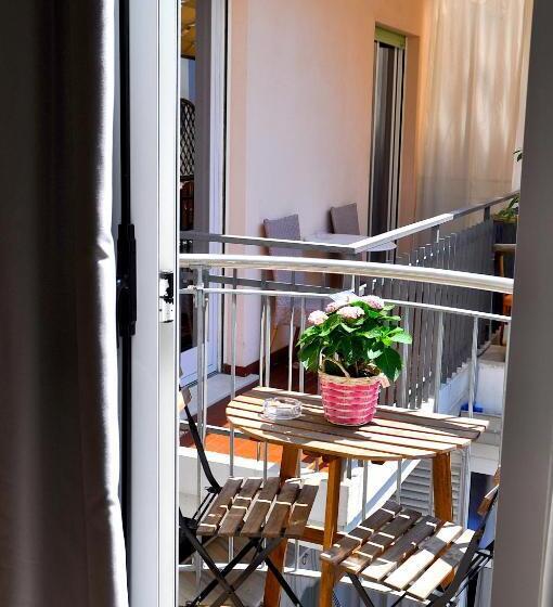 בית מלון כפרי Regina