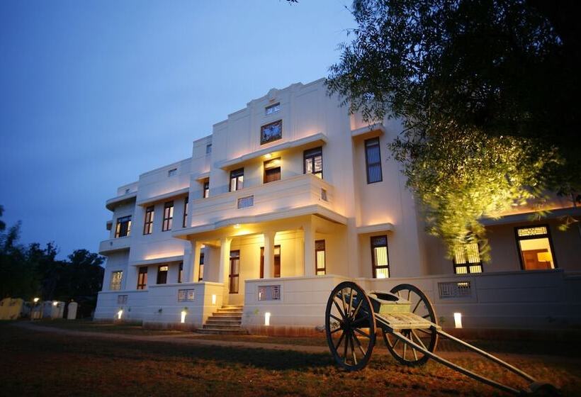 בית מלון כפרי Visalam Chettinad Palace   A Cgh Earth Experience